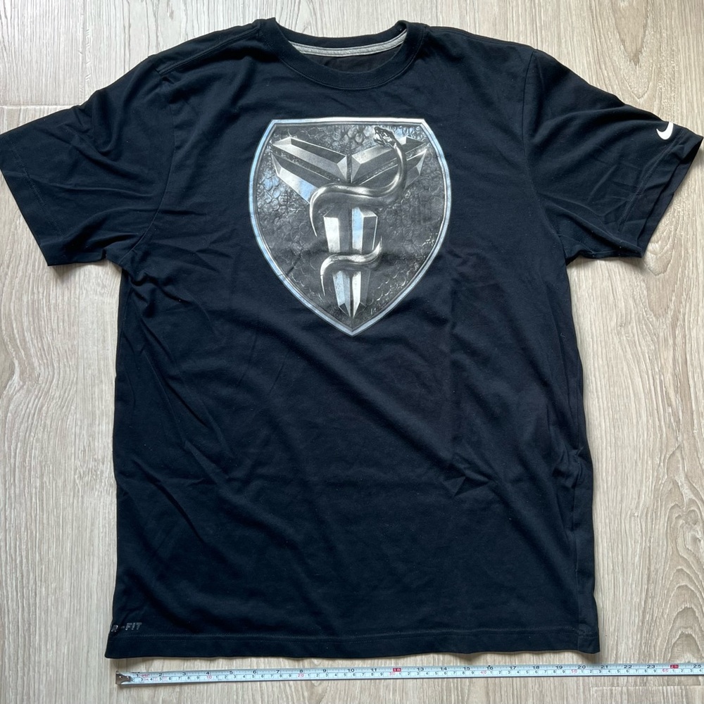 Nike Kobe Bryant T Shirt Men Large Dri Fit Mamba Crest Logo Fade